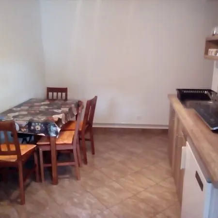 Potyka شقة Tiszafüred